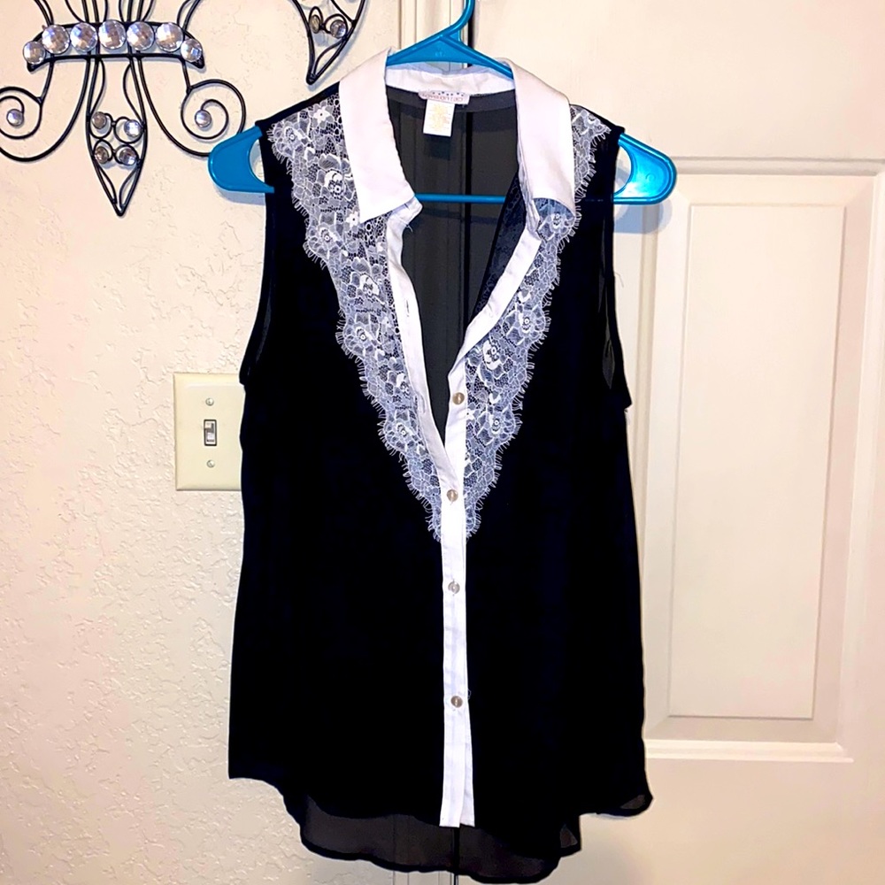 Sleeveless top